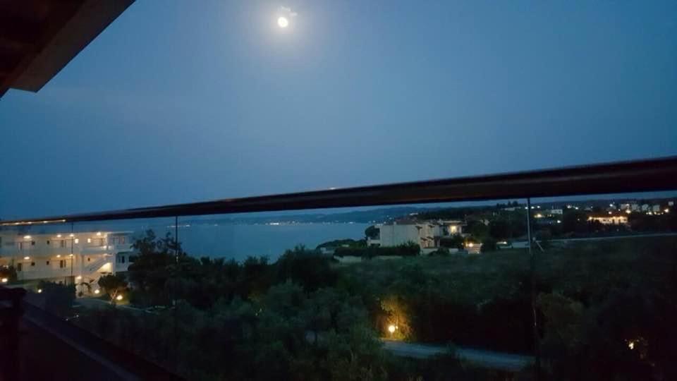 Villa Evita , Penthouse, 53M2 ,Athytos 450M From The Beach Afytos Buitenkant foto